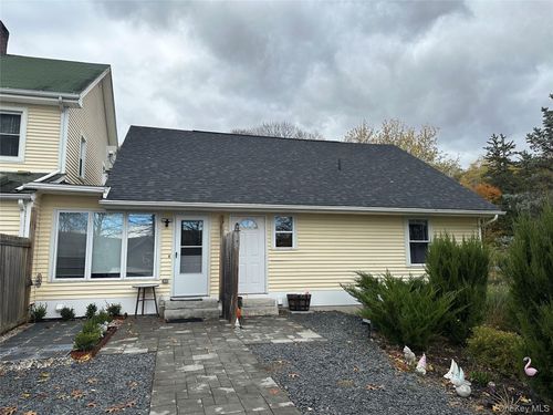 430 State Route 32, Highland Mills, NY, 10930-3302 | Card Image