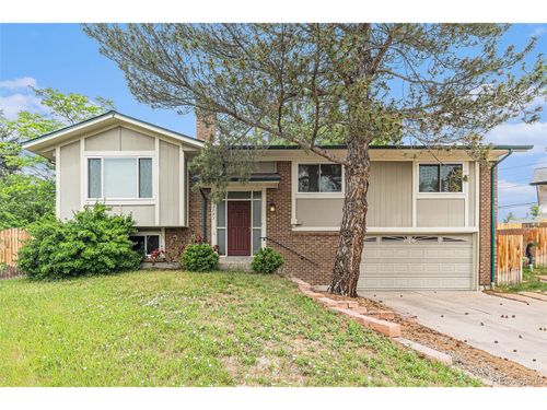 2743 S Reading Ct, Denver, CO, 80231-6018 | Card Image