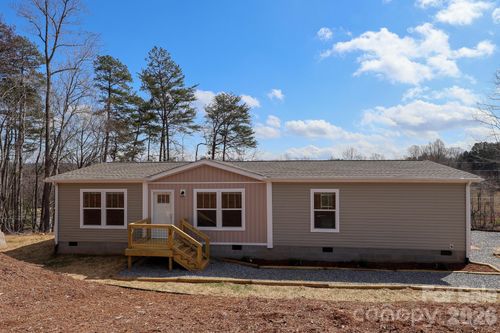 90 S Cascades Drive, Nebo, NC, 28761 | Card Image