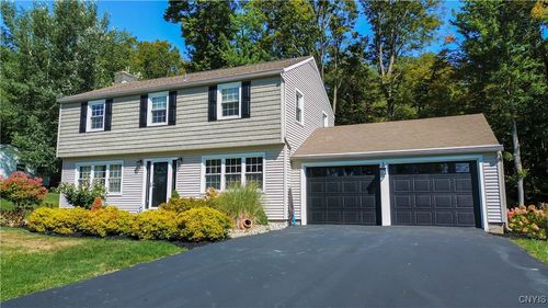916 Westwood Dr, Herkimer, NY, 13350-2627 | Card Image