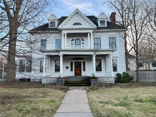 205 Ten Eyck St, Watertown, NY, 13601-3928 | Card Image