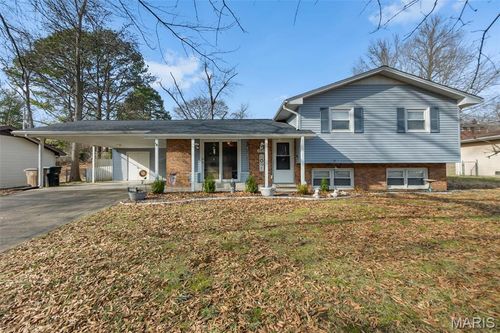 2231 Sherwood Dr, Cape Girardeau, MO, 63701-2451 | Card Image