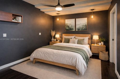 apt-2-742 12th St, Miami Beach, FL, 33139-4537 | Card Image