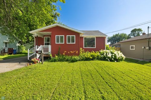 1636 2nd Avenue S, Fargo, ND, 58103 | Card Image