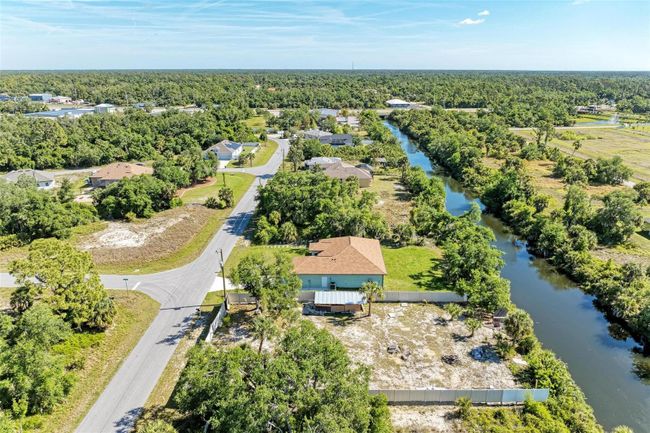 756 Bowman Ter, House other with 3 bedrooms, 2 bathrooms and null parking in PORT CHARLOTTE FL | Image 44