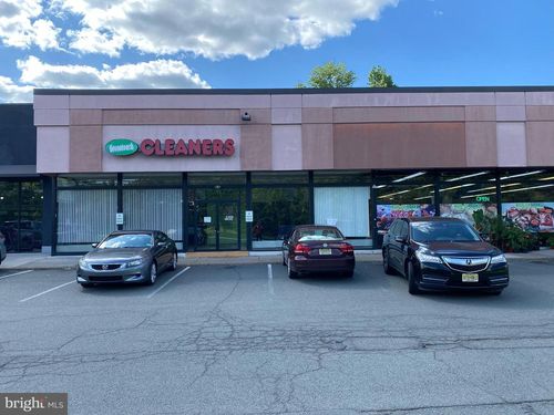 2809-2761 Us Highway 1, Lawrence Township, NJ, 08648-4132 | Card Image
