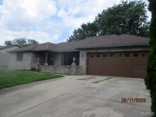 113 Rose Marie Drive, Belleville, IL, 62220 | Card Image
