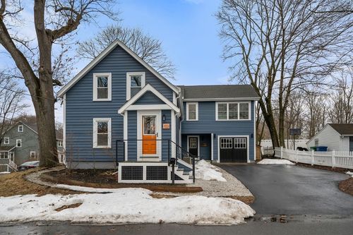 103 Orange St, Reading, MA, 01867-2633 | Card Image