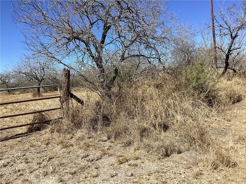 000 323, Orange Grove, TX, 78372 | Card Image