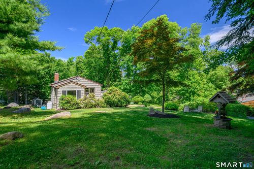 34 Dick Finn Rd, New Fairfield, CT, 06812-3317 | Card Image