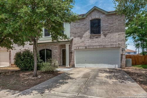 9011 Acorn Forest Dr, San Antonio, TX, 78251-2724 | Card Image