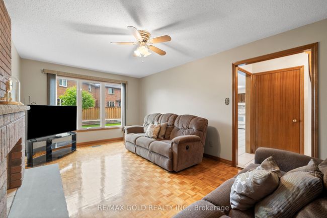 74 Belview Ave, House other with 5 bedrooms, 4 bathrooms and 4 parking in Woodbridge ON | Image 12