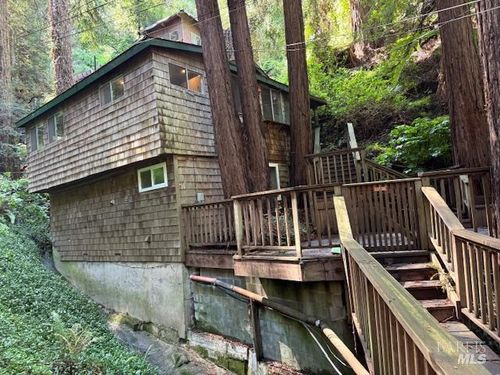 512 Park Way, Mill Valley, CA, 94941 | Card Image