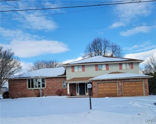 106 Victoria Park Dr, Liverpool, NY, 13088-5436 | Card Image