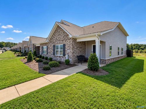 3229 Mcclellan Way, Decatur, AL, 35603 | Card Image