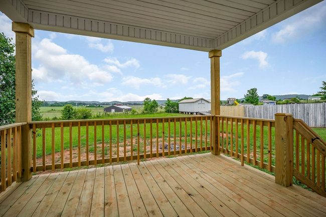 15521 Old Kentucky Rd, House other with 3 bedrooms, 2 bathrooms and null parking in Walling TN | Image 4