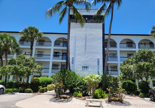 c2-4501 Martinique Way, Coconut Creek, FL, 33066-1469 | Card Image