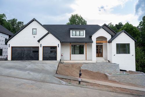 2005 Ne Chaucer St, Bentonville, AR, 72712 | Card Image
