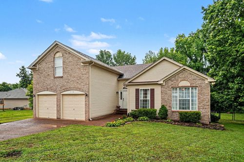 405 Jordan Leigh Ct, Joelton, TN, 37080-7716 | Card Image