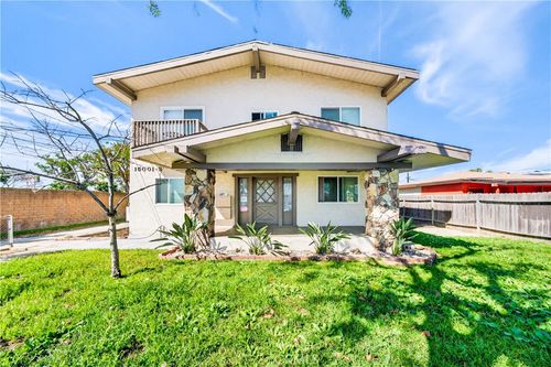 15003 Larch Ave, Lawndale, CA, 90260-1637 | Card Image