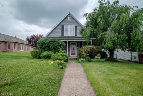 3106 Avery St, Parkersburg, WV, 26104-2422 | Card Image