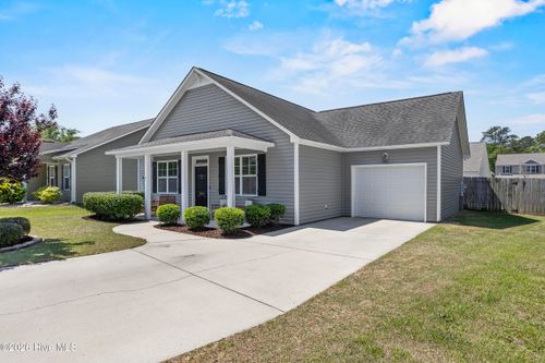 903 Edna Fields Dr, Navassa, NC, 28451-9483 | Card Image