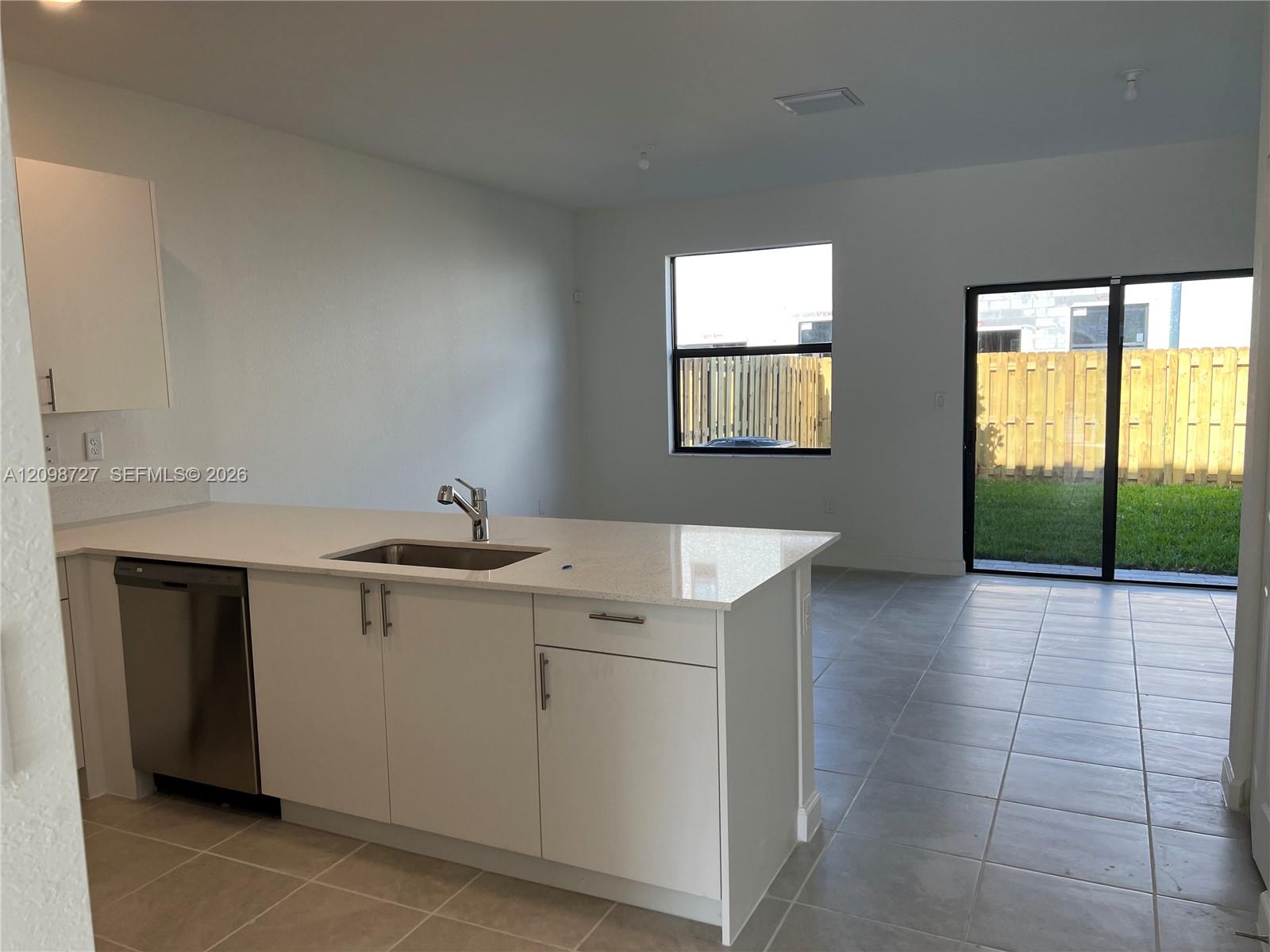 Residential Lease in Homestead 3