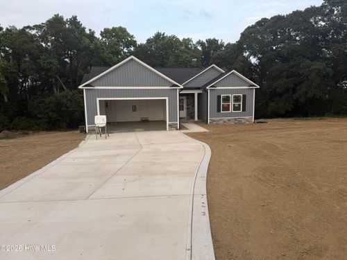 72 Hagood St, Smithfield, NC, 27577-2540 | Card Image