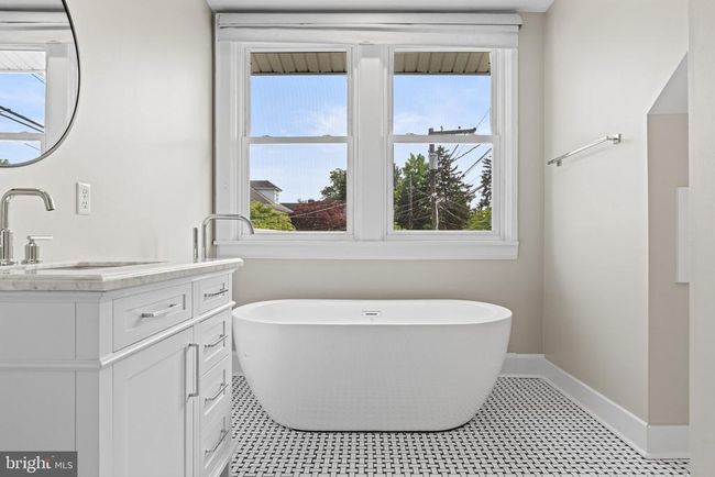 506 W High St, House other with 3 bedrooms, 2 bathrooms and null parking in CARLISLE PA | Image 24