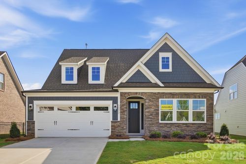 3077 Founding Fathers Dr, Gastonia, NC, 28056-8735 | Card Image