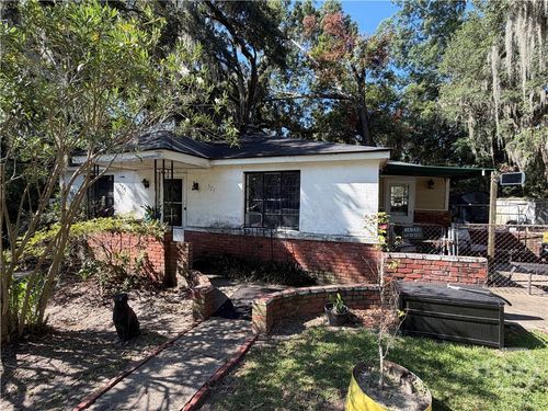 321 Dennis St, Savannah, GA, 31406-4919 | Card Image