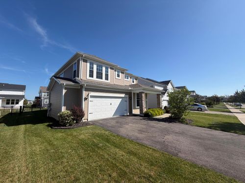 3654 Mystic Way, Grove City, OH, 43123-3699 | Card Image