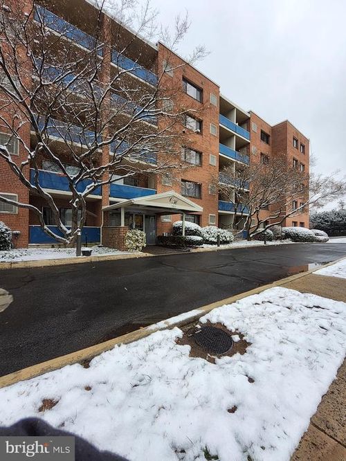 apt-200-1931 N Cleveland St, ARLINGTON, VA, 22201-4115 | Card Image