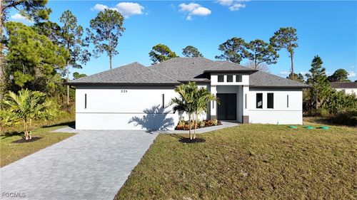 225 Lomax Ave S, LEHIGH ACRES, FL, 33974 | Card Image
