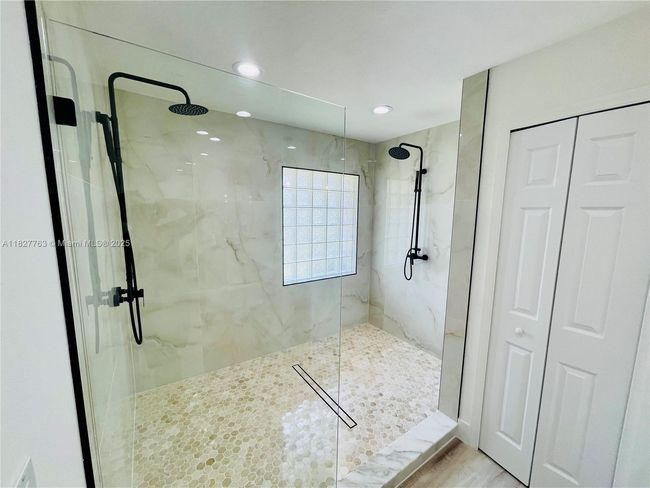 272 Sw Oakridge Dr, House other with 4 bedrooms, 2 bathrooms and null parking in Port St. Lucie FL | Image 34