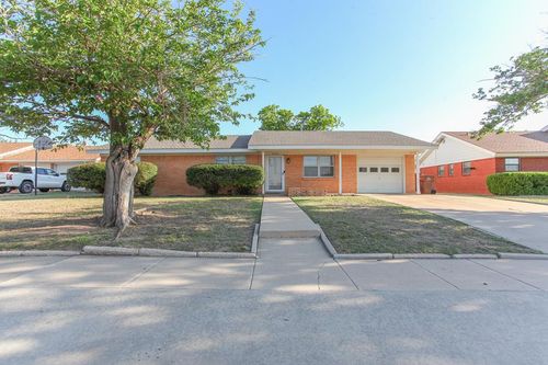 2202 Merrily Dr, Big Spring, TX, 79720 | Card Image
