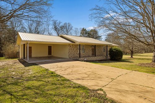 134 Melissa Dr, Trenton, GA, 30752-3021 | Card Image