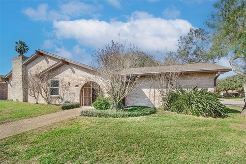 5801 Saint Andrews Dr, Corpus Christi, TX, 78413-3718 | Card Image