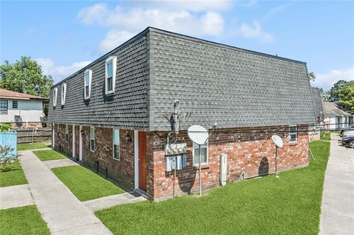 apt-d-2911 Saint Bernard Hwy, Meraux, LA, 70075-2458 | Card Image