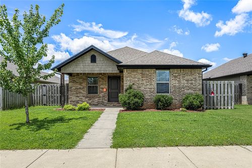 708 Sw Willowpoint Rd, Bentonville, AR, 72712-3100 | Card Image