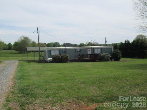 3487 Avery Farm Rd, Lincolnton, NC, 28092-6700 | Card Image