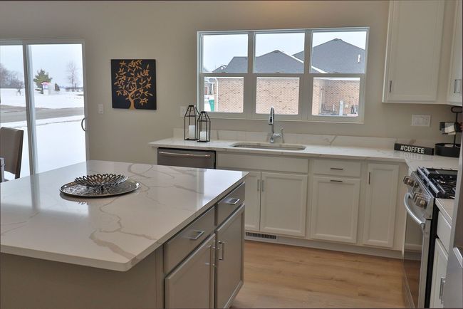 14340 W Margaret St, House other with 4 bedrooms, 3 bathrooms and 3 parking in Manhattan IL | Image 17