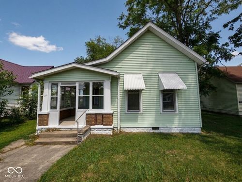 305 S Vine St, Seymour, IN, 47274-2425 | Card Image