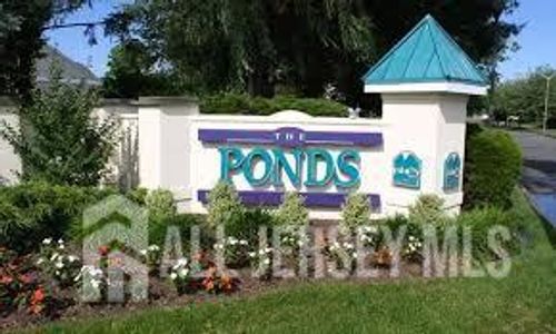 304 Waxwing Dr, Monroe, NJ, 08831-5528 | Card Image