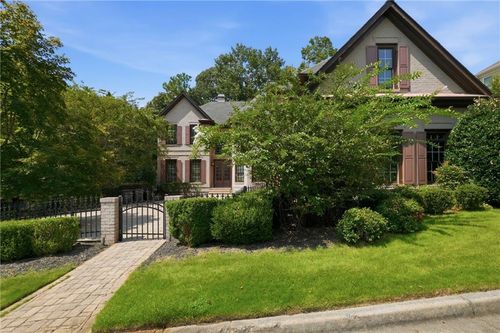 245 Steeple Point Dr, Roswell, GA, 30076-5521 | Card Image