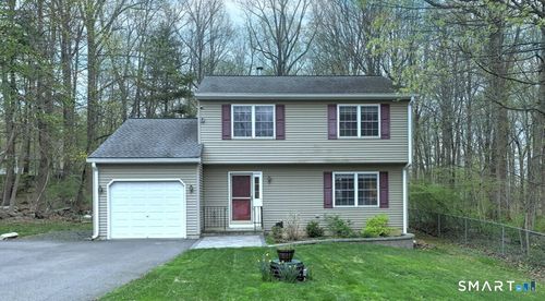 112 Finch Ave, Meriden, CT, 06451-2714 | Card Image