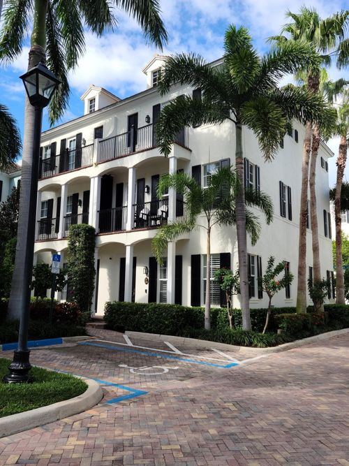 134 Madison Ln, Delray Beach, FL, 33444-3718 | Card Image