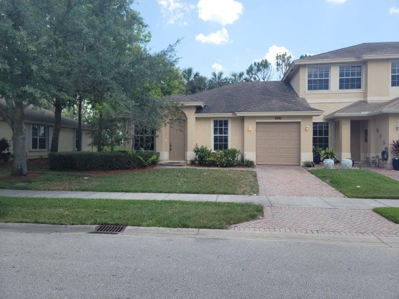 Villa Cir, Vero Beach, FL 32966