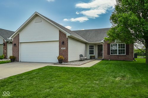 6623 Southern Ridge Dr, Indianapolis, IN, 46237-2977 | Card Image