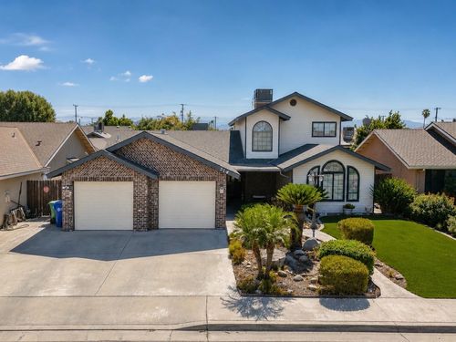 514 Balmoral Drive, Porterville, CA, 93257 | Card Image
